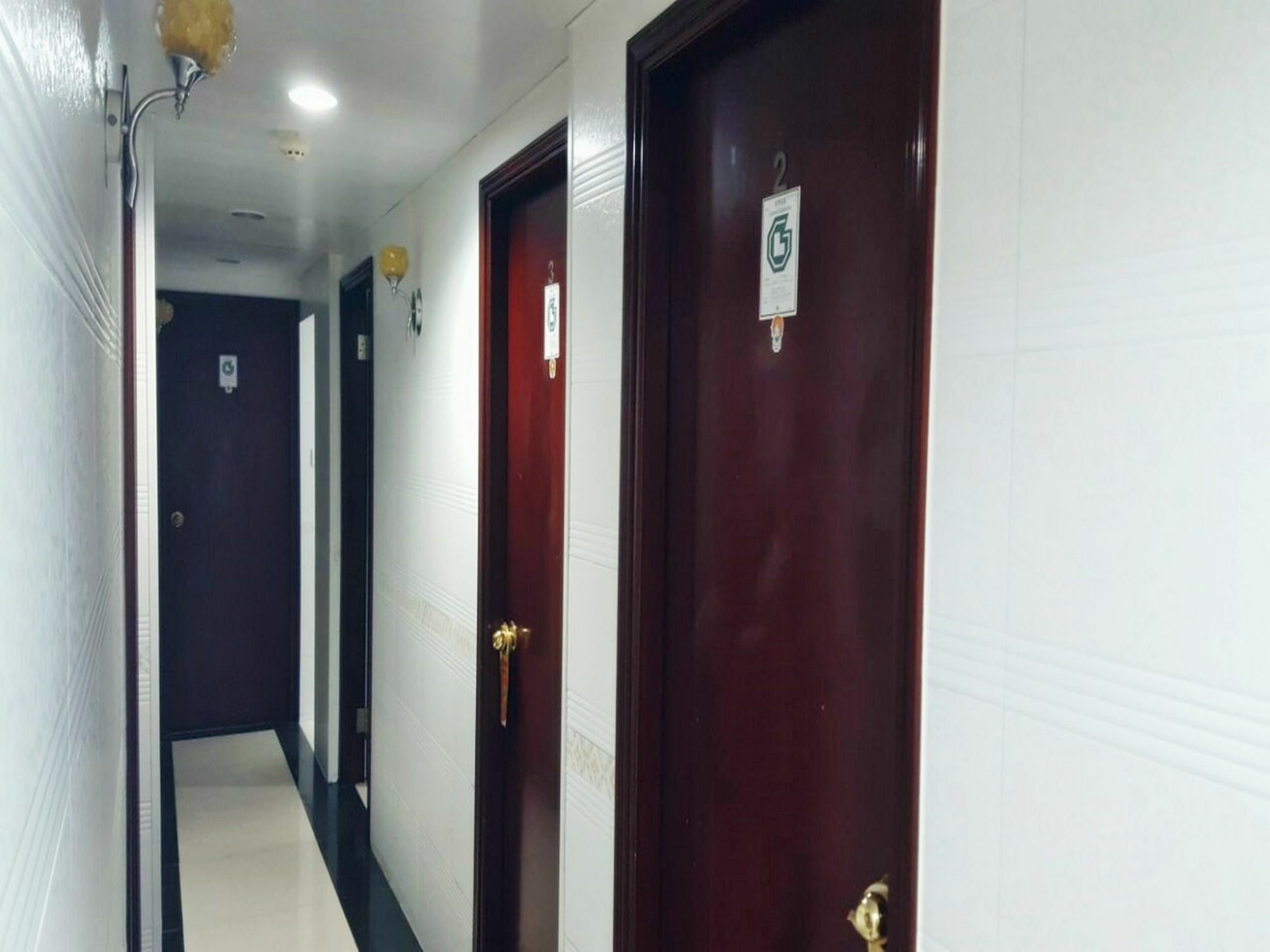 Cynthia'S Inn Kowloon Stadt Exterior foto